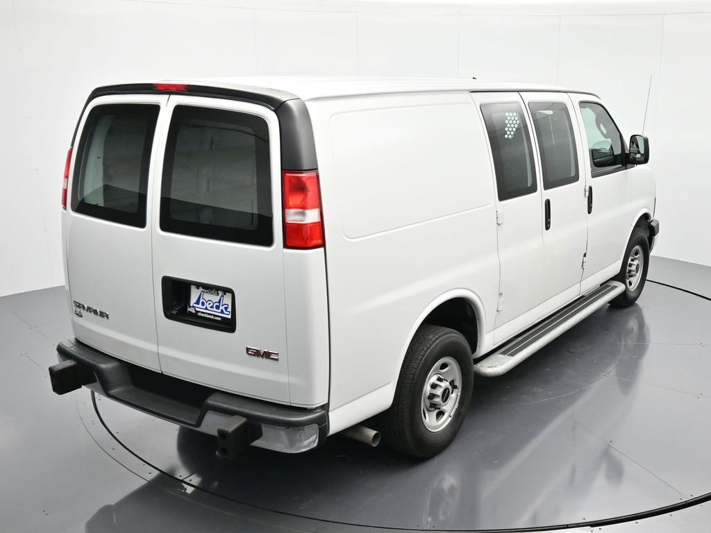 Used 2024 GMC Savana 2500 w/ Driver Convenience Package image 28