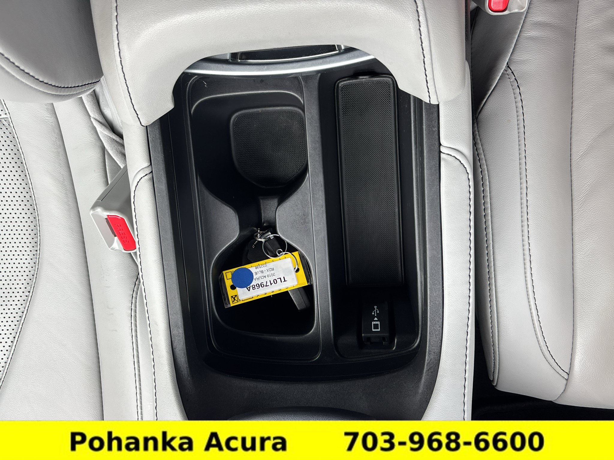 Used 2019 Acura RDX w/ Technology Package AWD/4WD image 15
