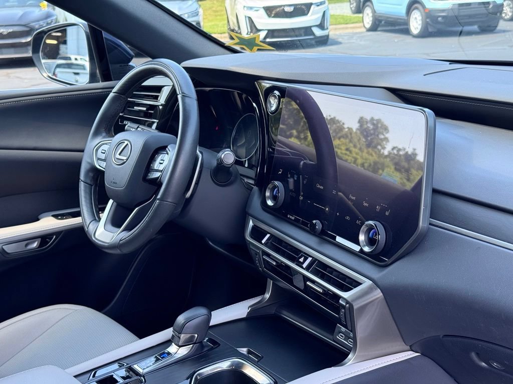 Used 2023 Lexus RX 350 Premium w/ Accessory Package (Z1) FWD image 30