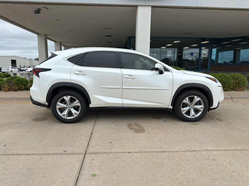 Used 2017 Lexus NX 200t AWD w/ Premium Package image 7