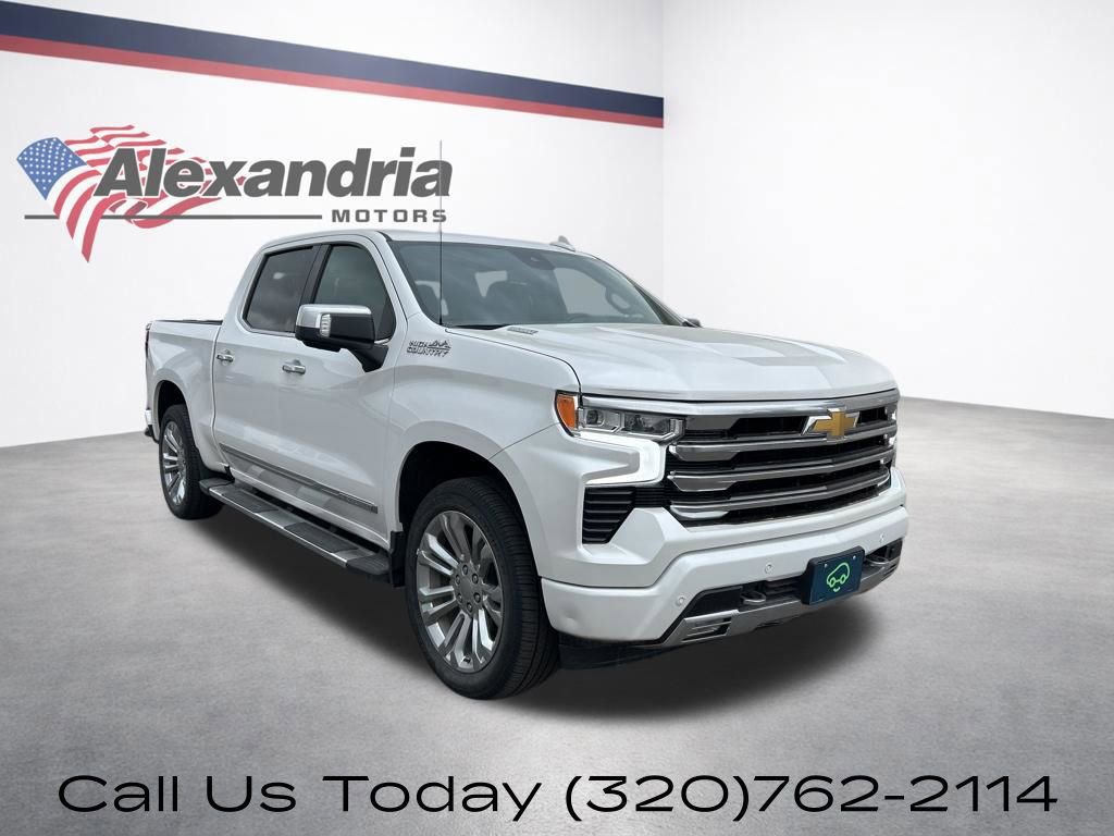 Certified 2023 Chevrolet Silverado 1500 High Country w/ Technology Package AWD/4WD image 3