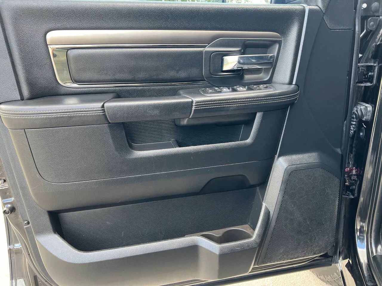 Used 2016 RAM 1500 Sport w/ Sport Premium Group image 14