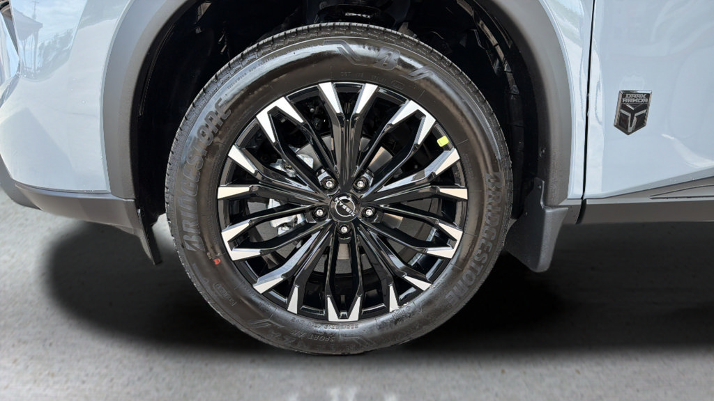 New 2026 Nissan Rogue Dark Armor FWD image 27