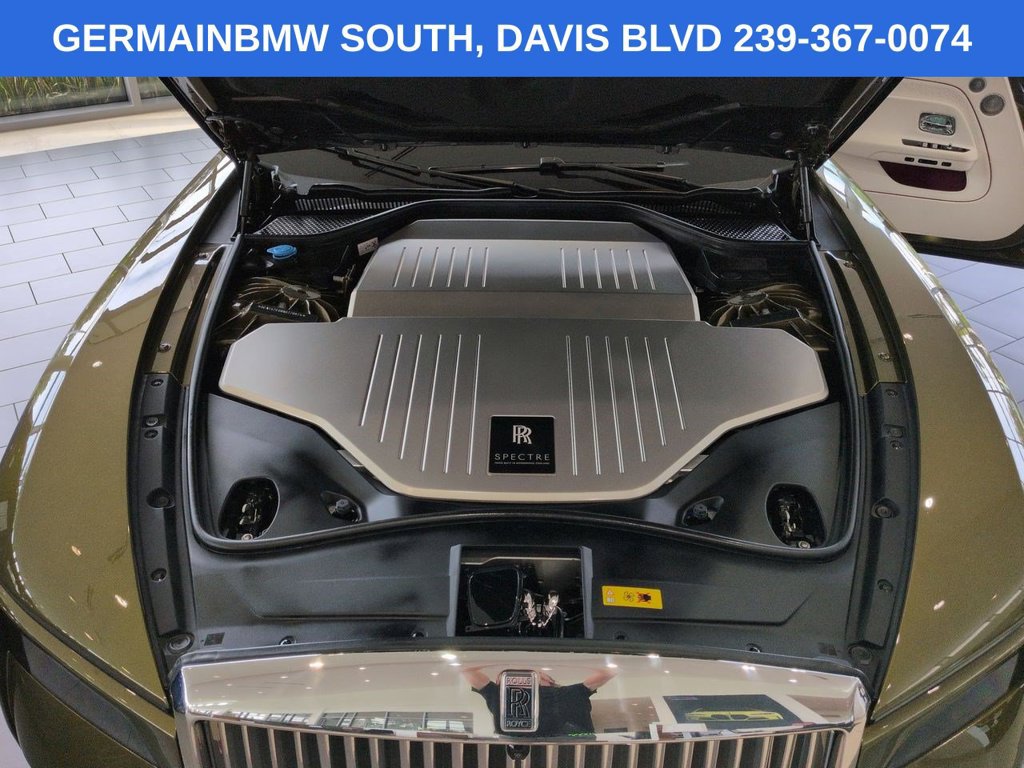 Used 2024 Rolls-Royce Spectre w/ Spectre Launch Package AWD/4WD image 14