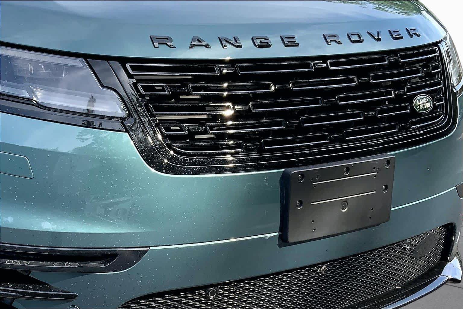 Used 2026 Land Rover Range Rover Velar Dynamic SE AWD/4WD image 29