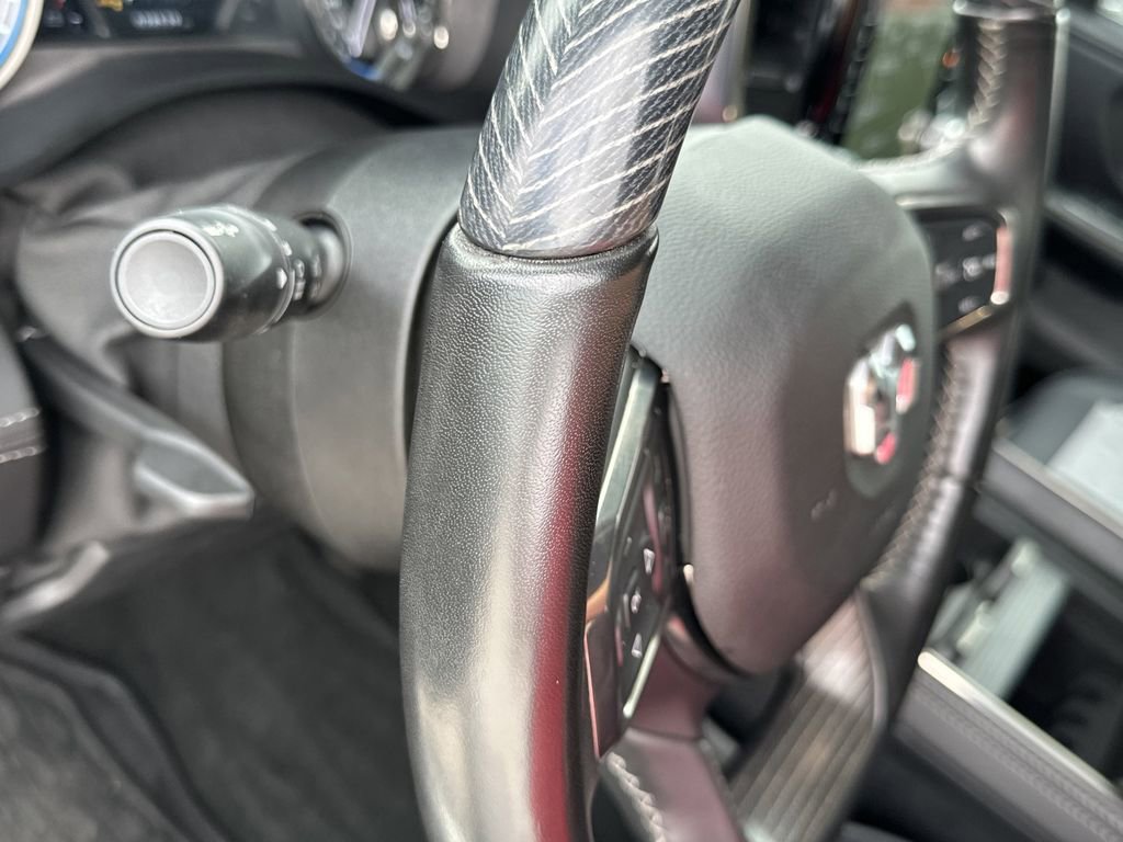 Used 2021 RAM 1500 Limited w/ Body Color Bumper Group image 19