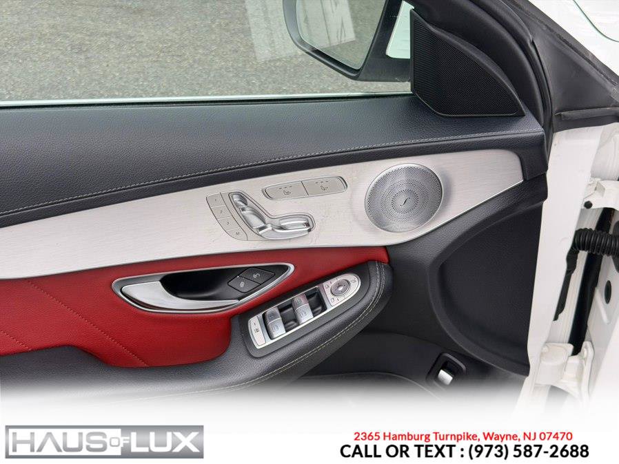Used 2016 Mercedes-Benz C 300 4MATIC Sedan w/ Interior Package image 11