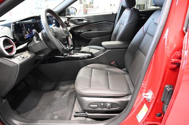 New 2026 Chevrolet Trax RS w/ Driver Confidence Package FWD image 9