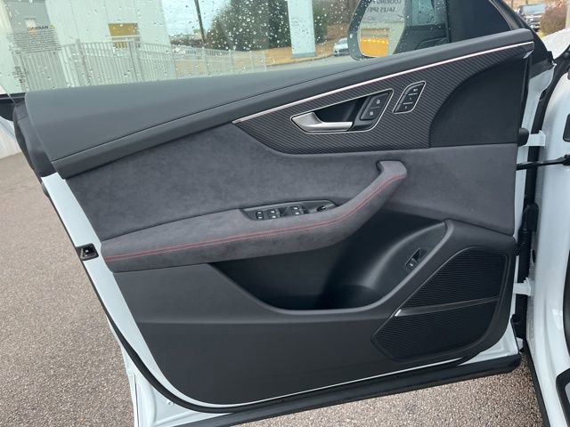 New 2026 Audi RS Q8 performance image 6