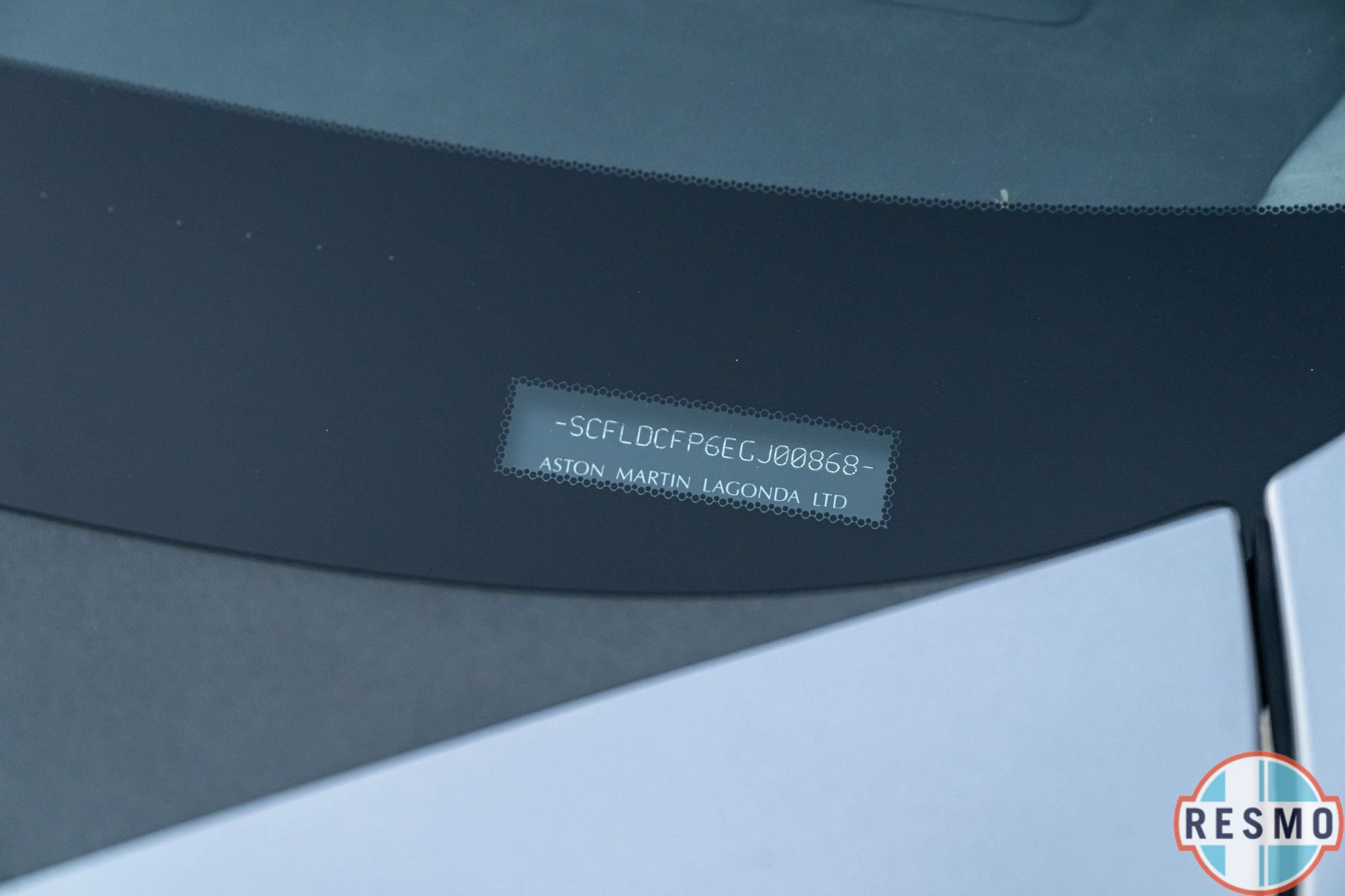 Used 2014 Aston Martin Vanquish Coupe RWD image 35