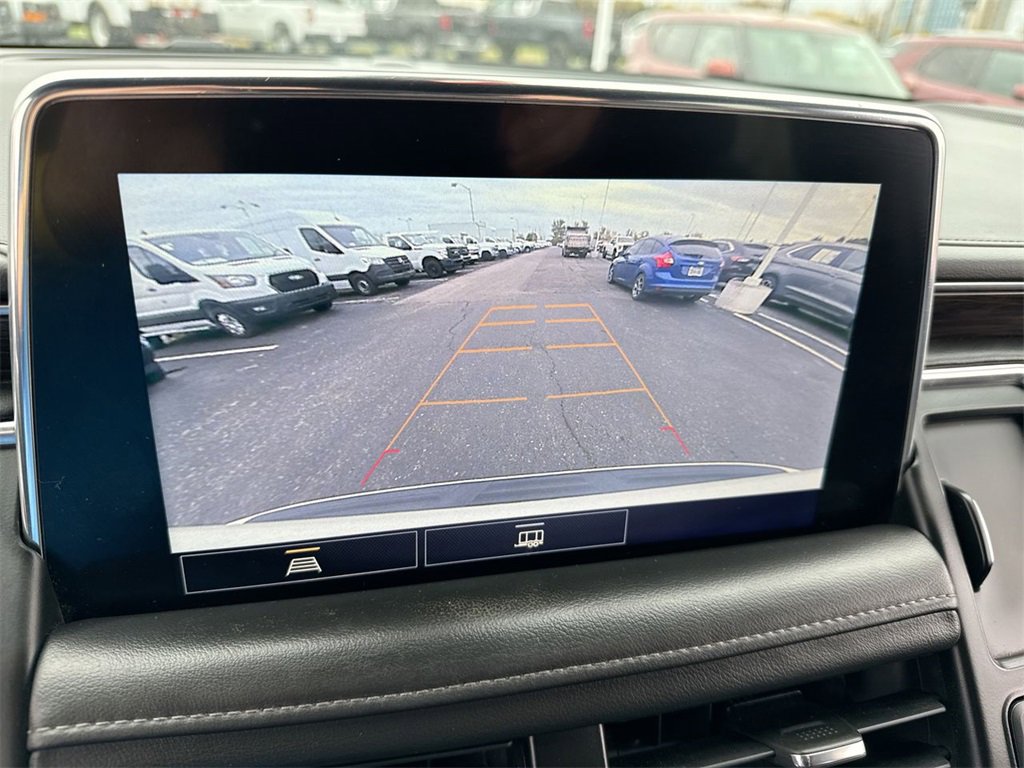 Used 2021 Chevrolet Suburban LT image 17