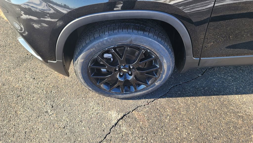 Used 2022 Chevrolet Trax LT w/ Driver Confidence Package image 6