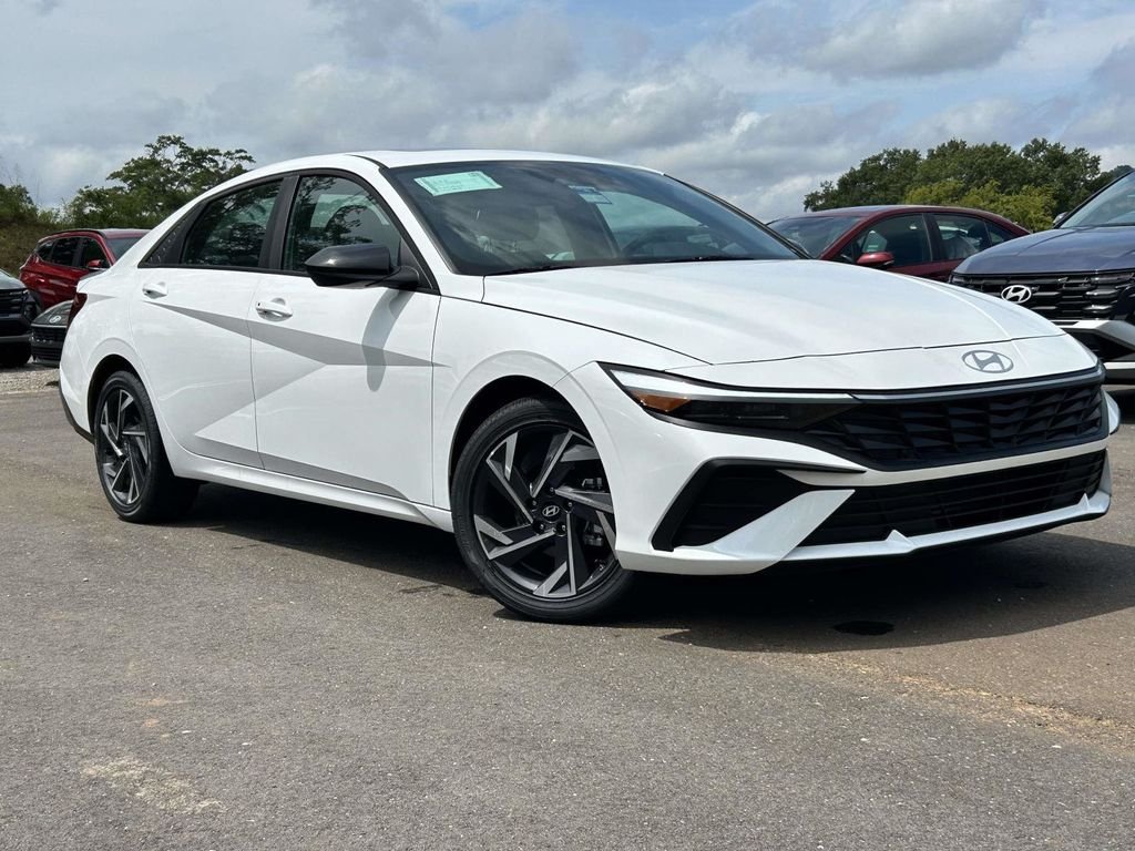 New 2026 Hyundai Elantra SEL Sport