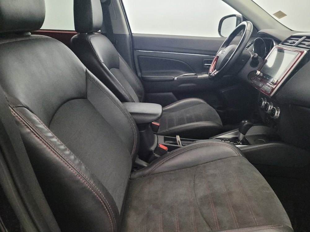 Used 2022 Mitsubishi Outlander Sport SE image 21