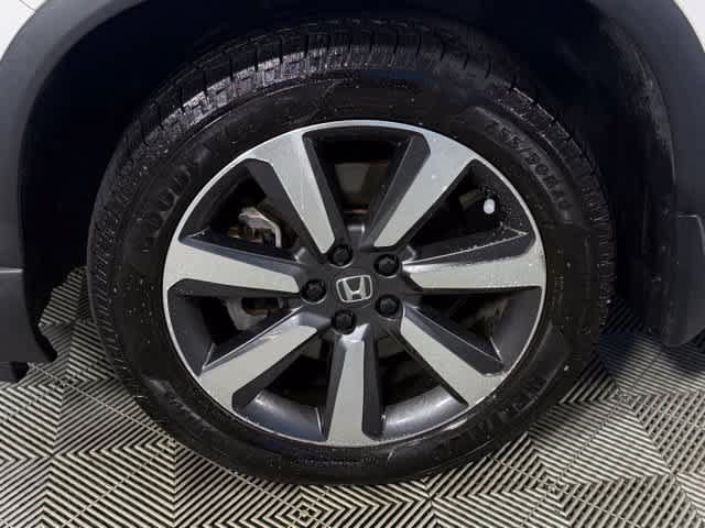 Used 2025 Honda Pilot Touring image 18