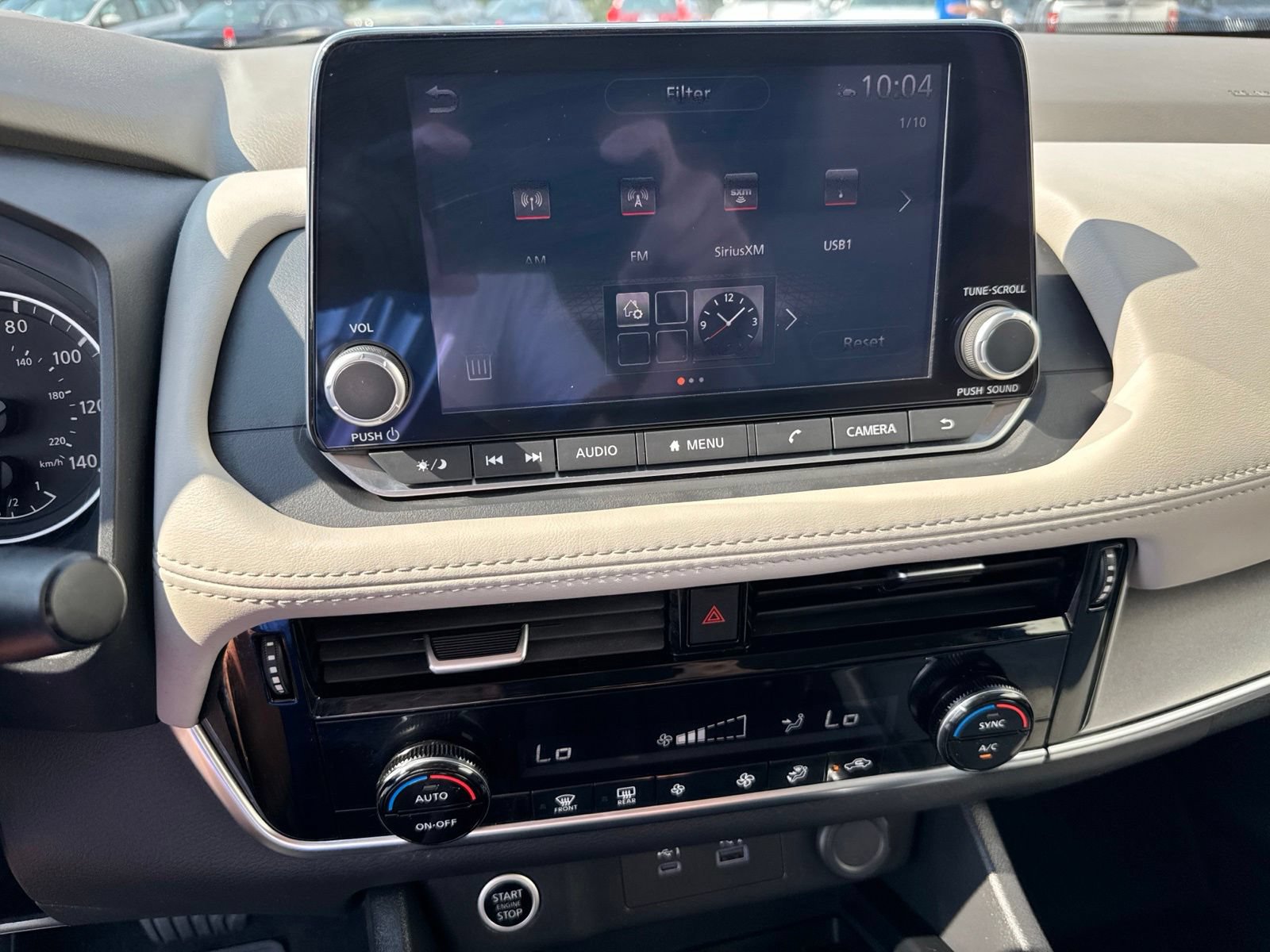 Used 2023 Nissan Rogue SV FWD image 23