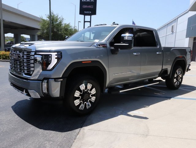 New 2025 GMC Sierra 2500 Denali w/ Denali Reserve Package image 3