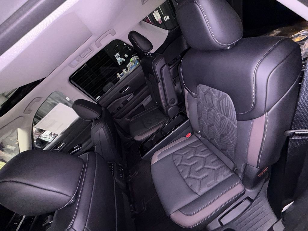 New 2026 Nissan Pathfinder Platinum image 23