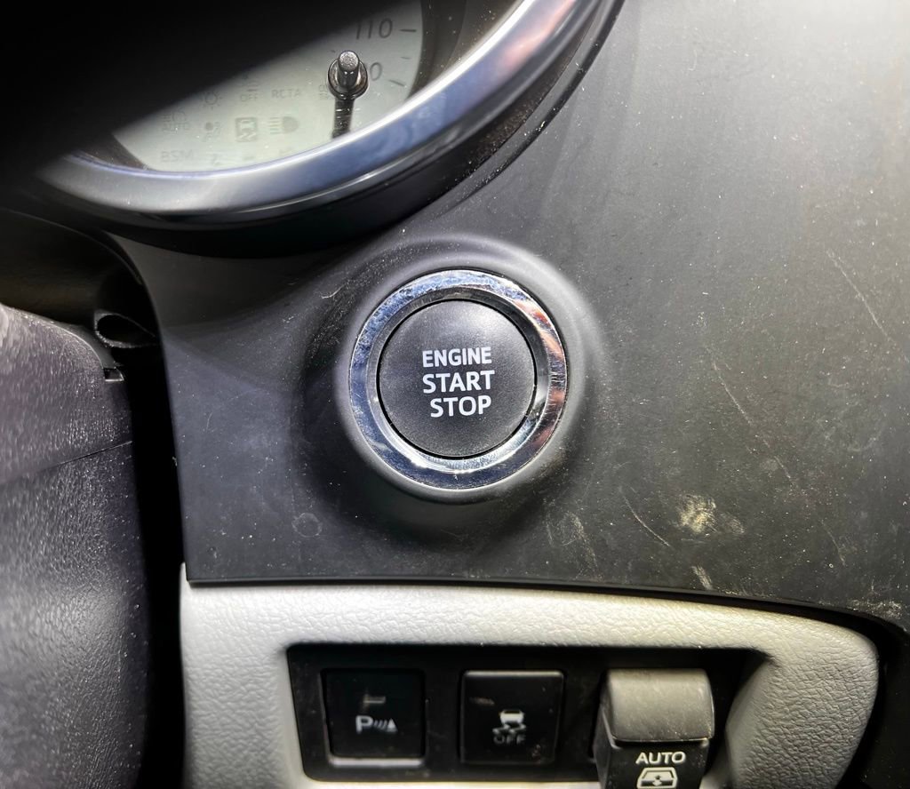 Used 2022 Toyota Sequoia SR5 image 25