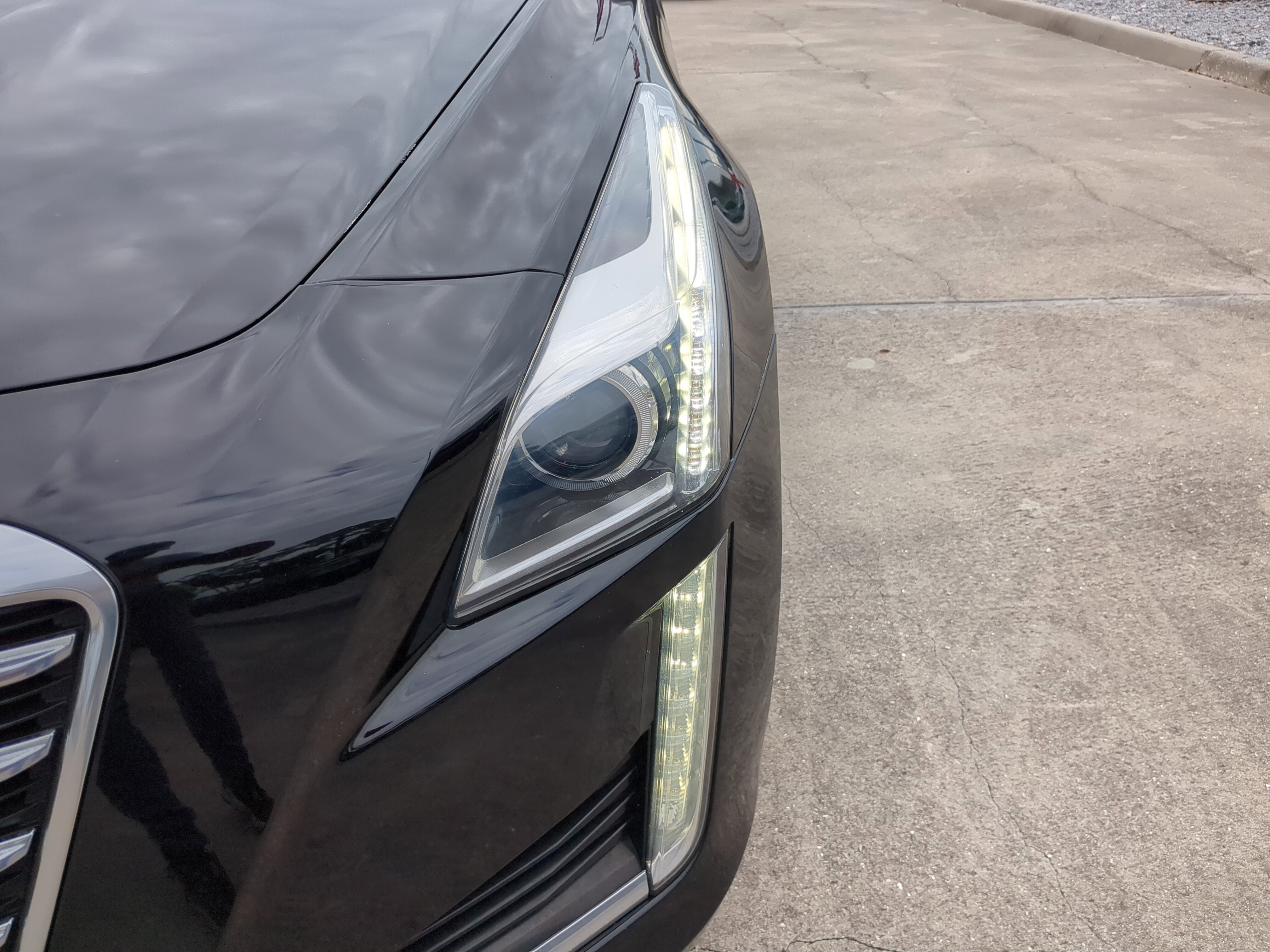 Used 2019 Cadillac CTS Luxury image 9