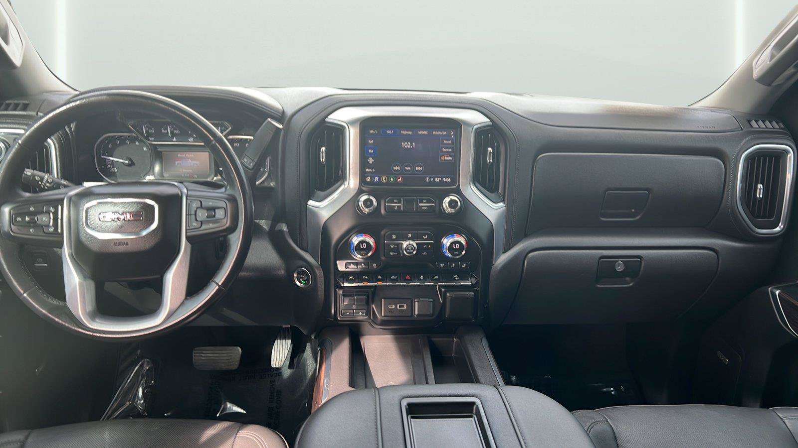 Used 2021 GMC Sierra 1500 SLT w/ SLT Convenience Package AWD/4WD image 9