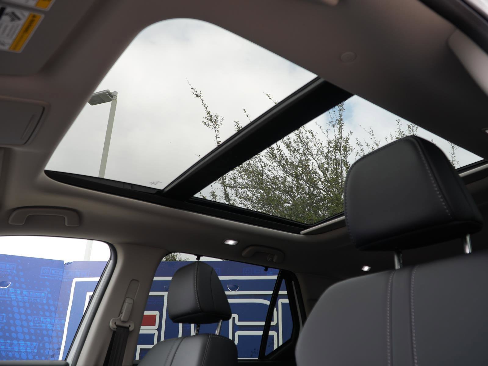 New 2026 Honda Pilot Touring image 17