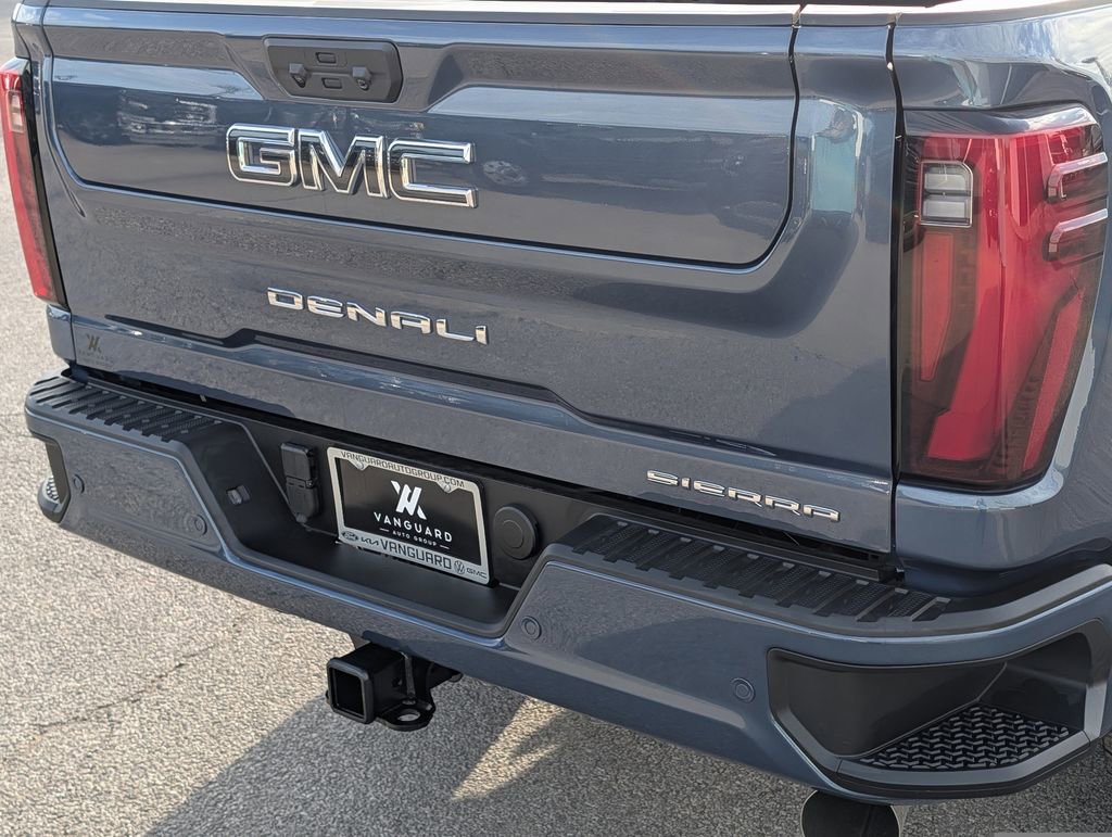 New 2026 GMC Sierra 2500 Denali Ultimate image 8