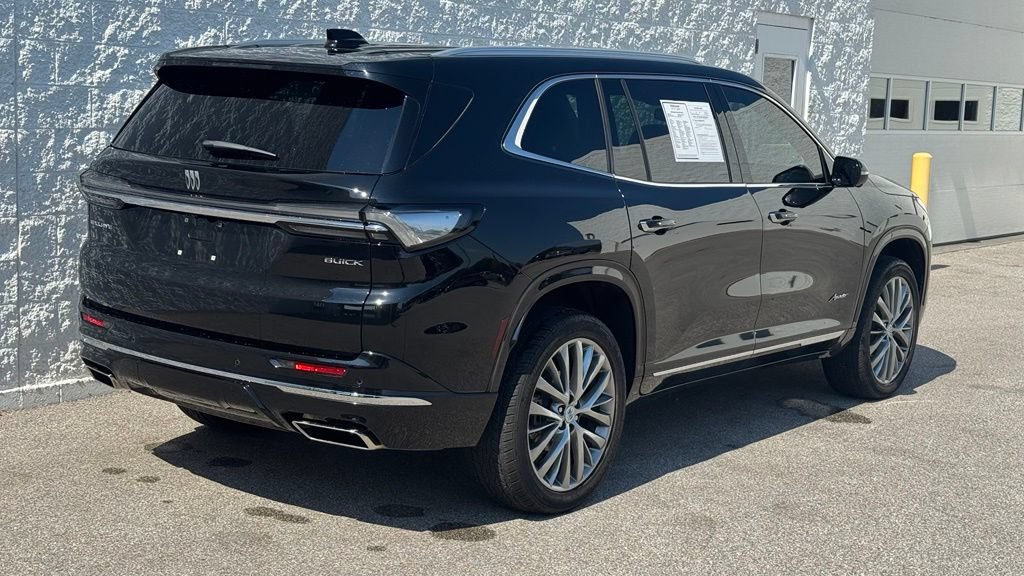 Used 2025 Buick Enclave Avenir w/ LPO, Floor Liner Package FWD image 3