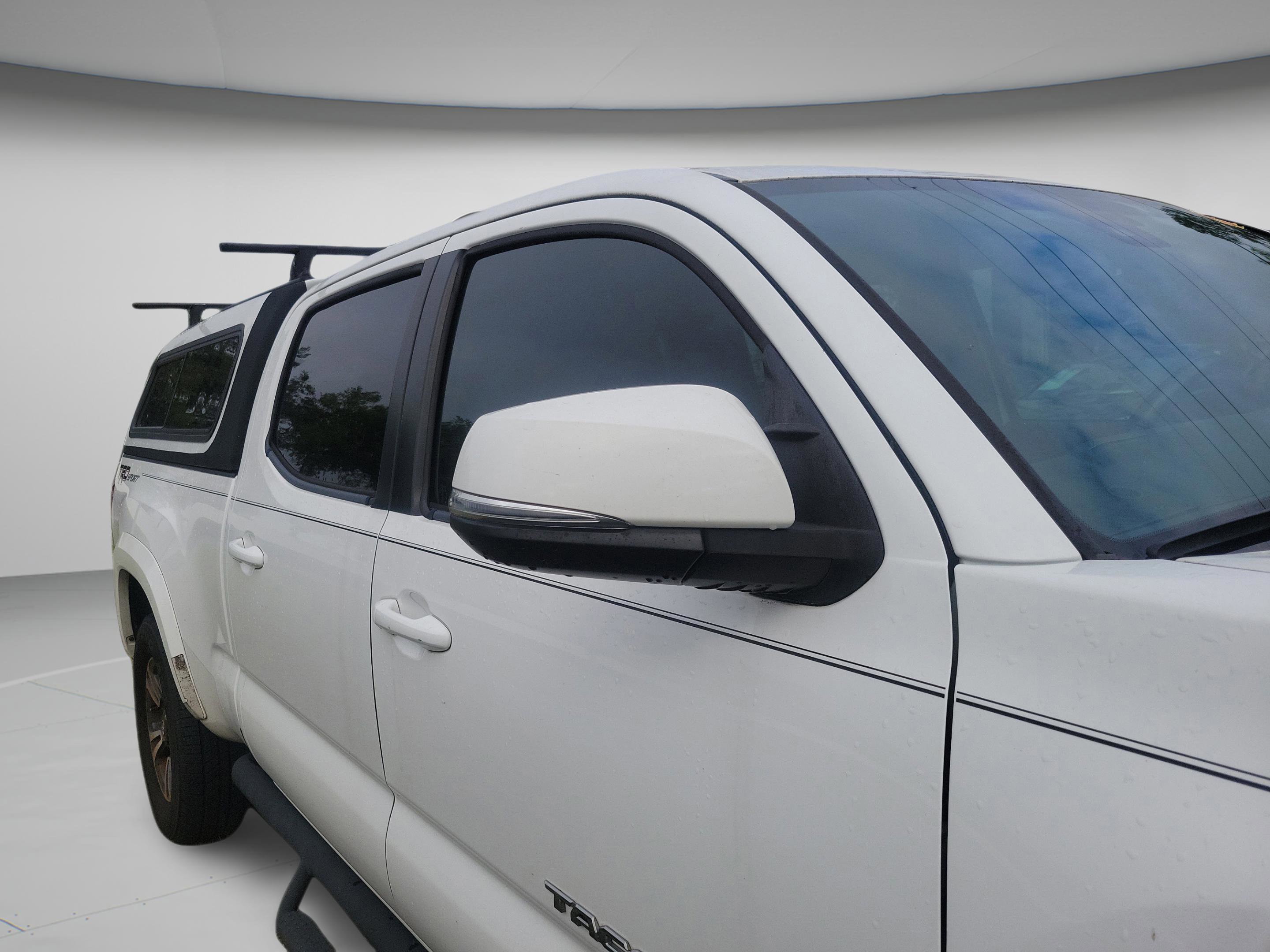 Used 2018 Toyota Tacoma TRD Sport RWD image 8