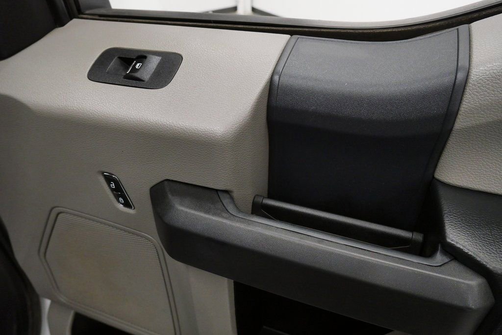 Used 2022 Ford F250 XL w/ Power Equipment Group image 17