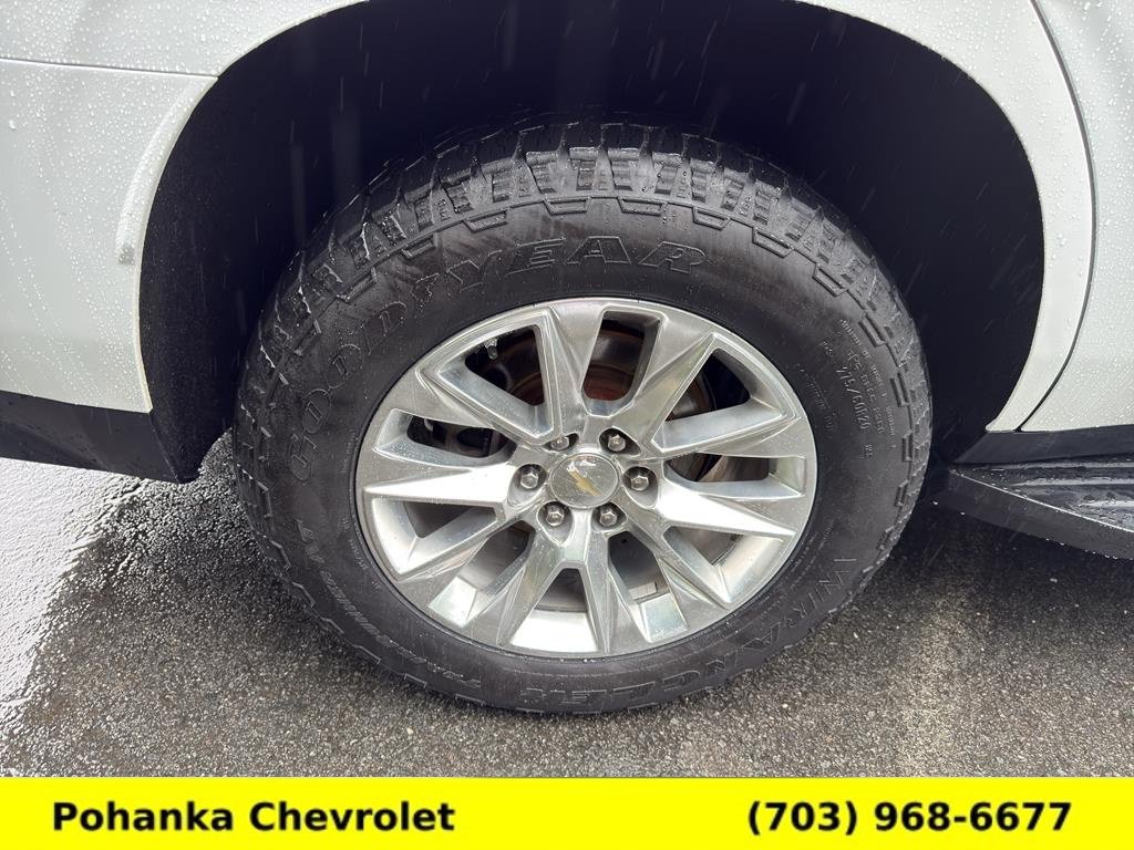 Used 2021 Chevrolet Tahoe Premier w/ Premium Package AWD/4WD image 27