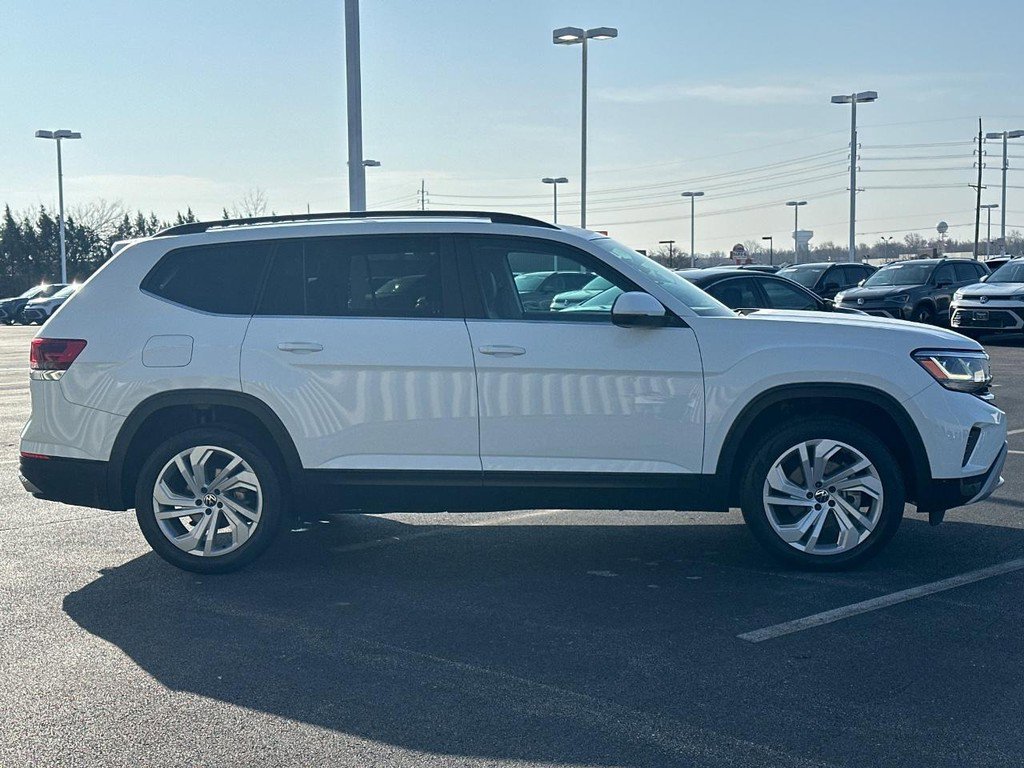 Used 2022 Volkswagen Atlas SE image 4