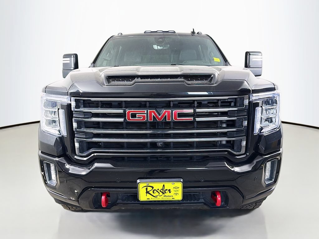 Used 2021 GMC Sierra 2500 AT4 w/ AT4 Premium Plus Package AWD/4WD image 2