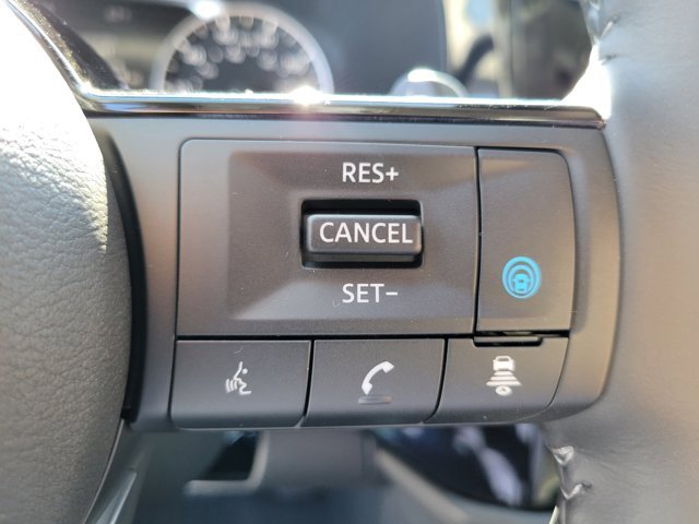 New 2025 Nissan Pathfinder SL image 19