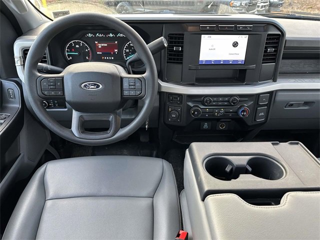 Used 2024 Ford F350 XL w/ FX4 Off-Road Package image 8