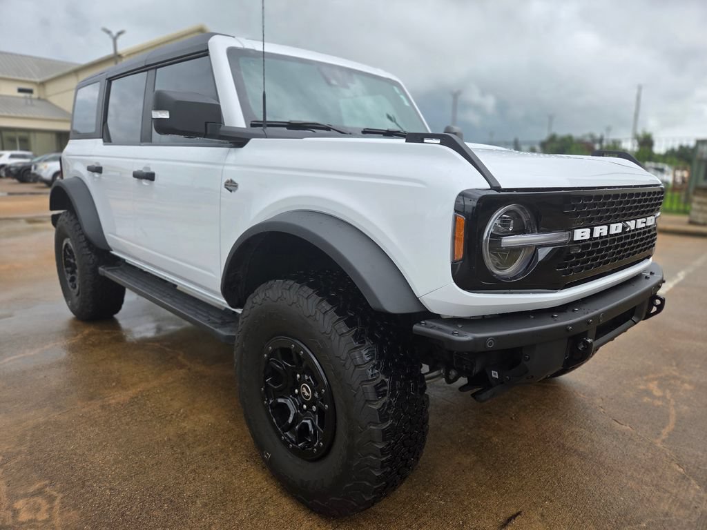 Used 2023 Ford Bronco Wildtrak AWD/4WD image 3