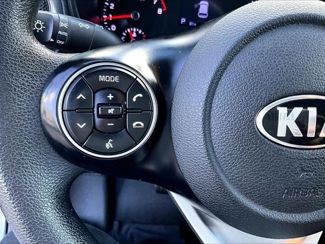 Used 2020 Kia Soul S FWD image 23