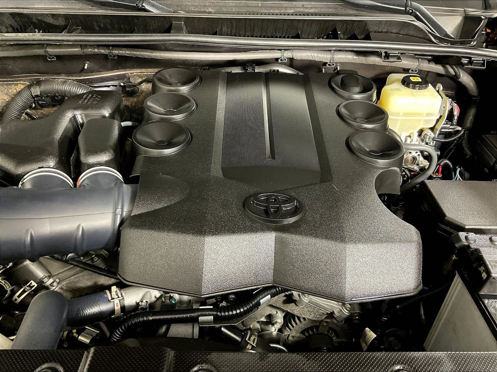 Used 2022 Toyota 4Runner TRD Off-Road AWD/4WD image 30