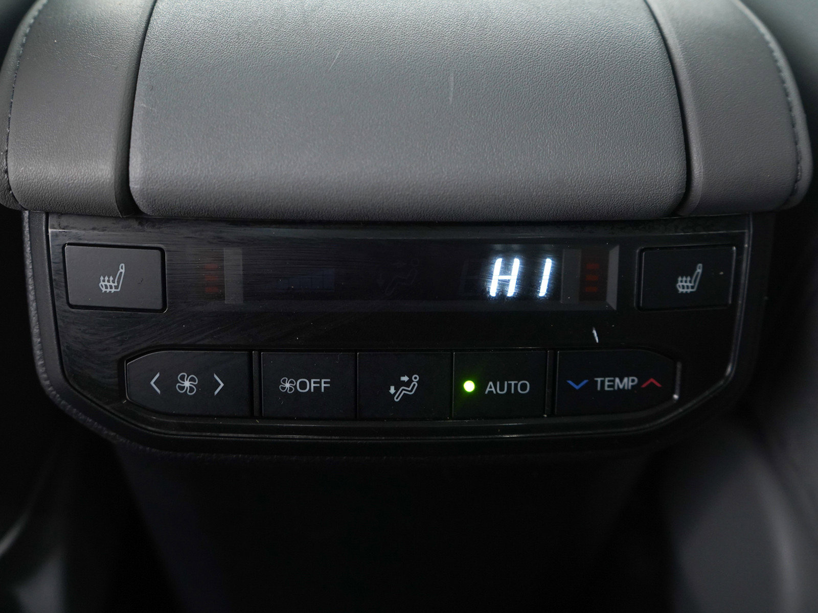 Used 2022 Toyota Highlander Platinum image 15