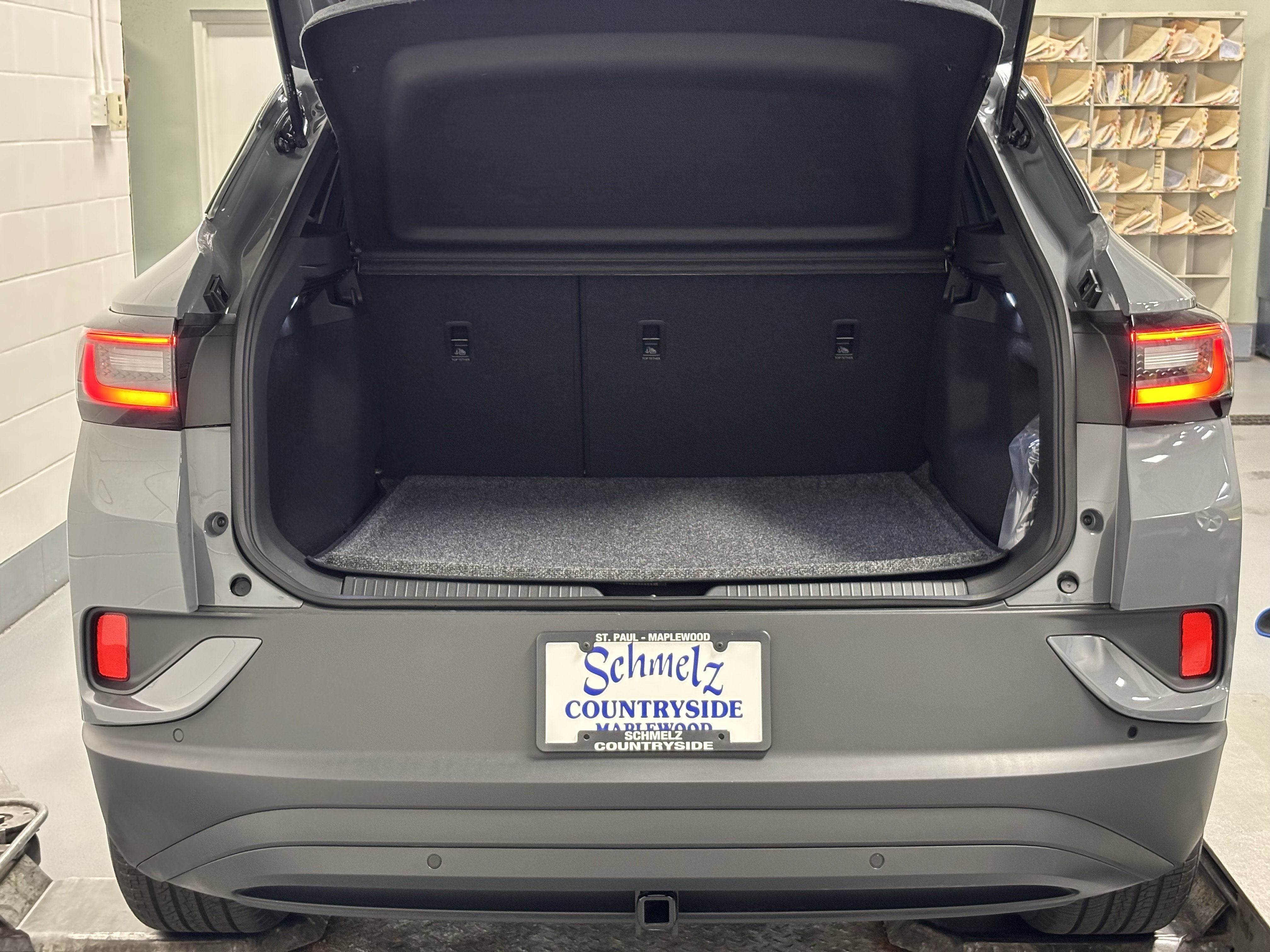 New 2025 Volkswagen ID.4 Pro image 28