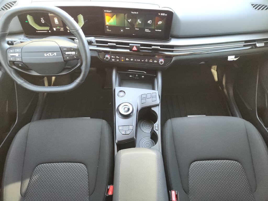 New 2026 Kia Sportage LX FWD image 21