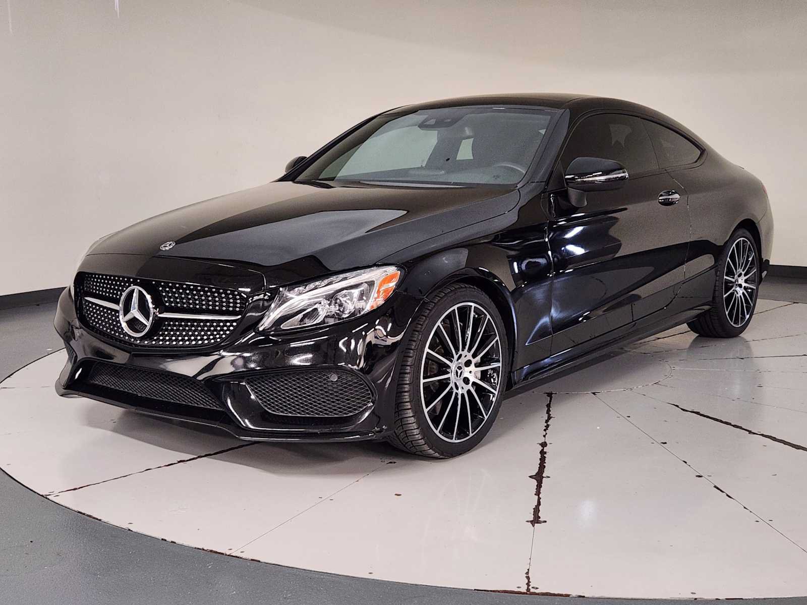 Used 2018 Mercedes-Benz C 300 Coupe image 1