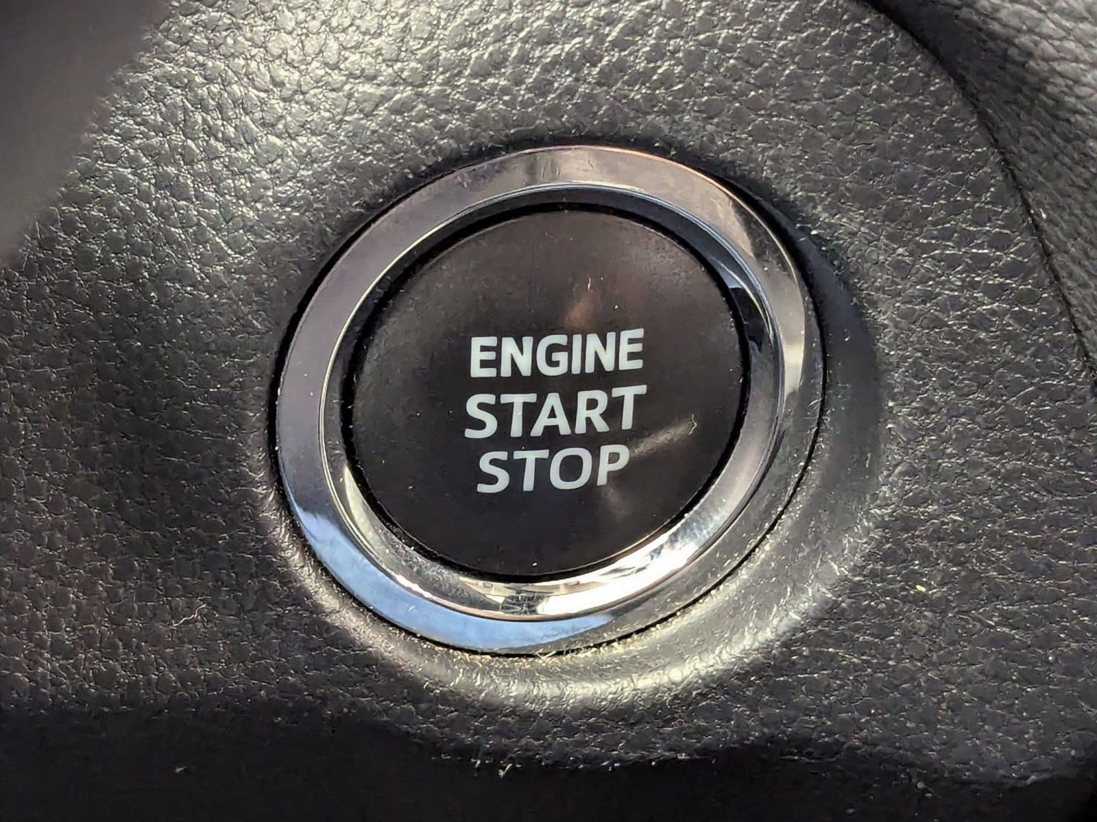 Used 2023 Toyota RAV4 XLE image 31