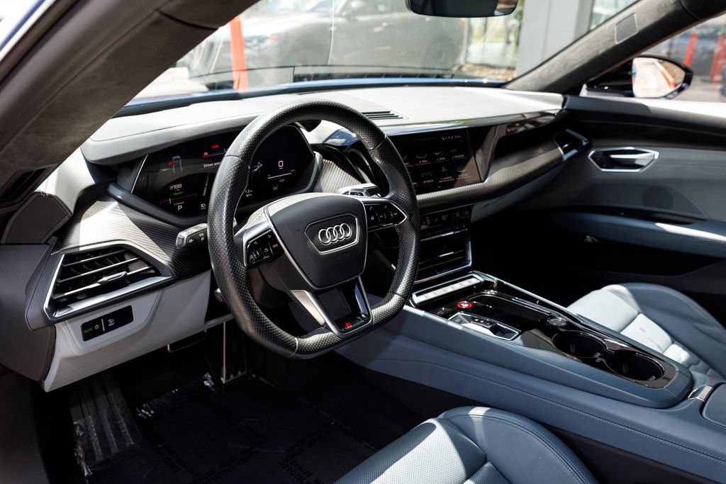 Used 2022 Audi RS e-tron GT w/ Carbon Performance Package AWD/4WD image 32