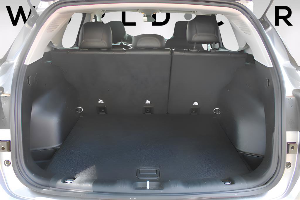 Used 2022 Jeep Compass Latitude image 14