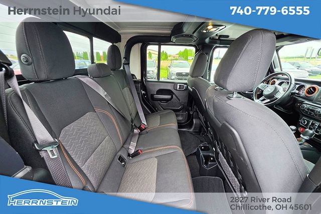 Used 2021 Jeep Gladiator Mojave AWD/4WD image 24