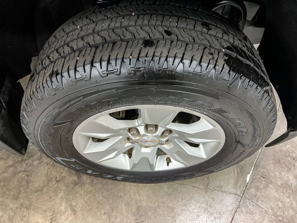 Certified 2017 GMC Canyon SLE w/ SLE Convenience Package image 50