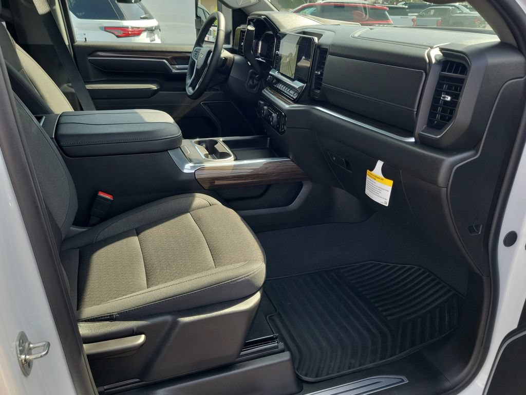 Used 2026 Chevrolet Silverado 2500 LT w/ All Star Edition AWD/4WD image 18