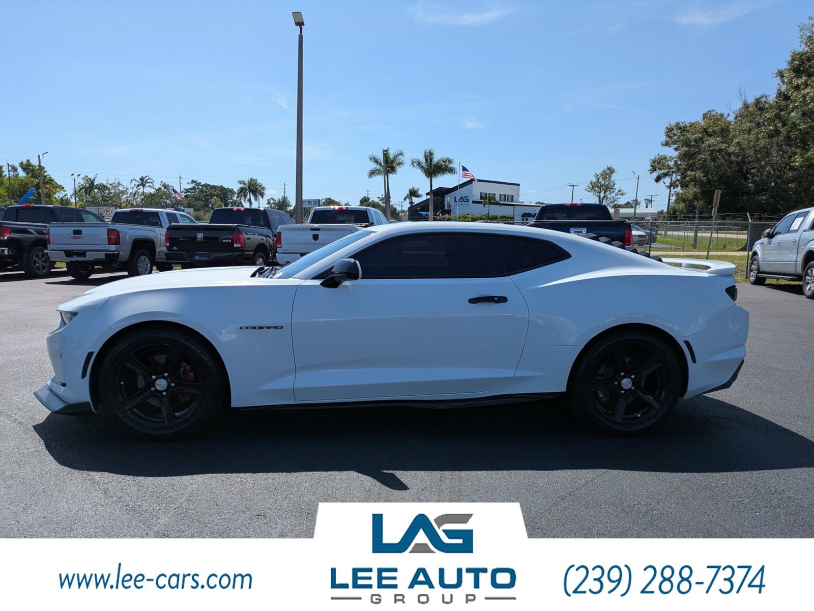 Used 2023 Chevrolet Camaro LT RWD image 6