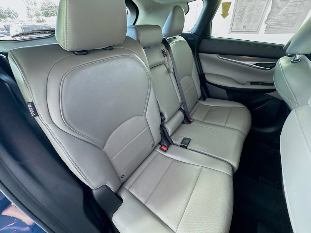Certified 2023 INFINITI QX50 Luxe AWD/4WD image 28